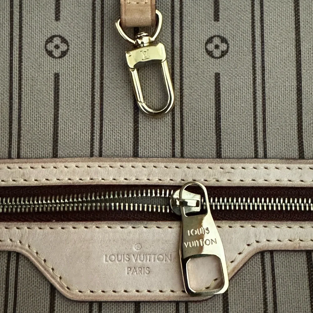 LOUIS VUITTON Monogram Delightful PM- used like new - Picture 12 of 16